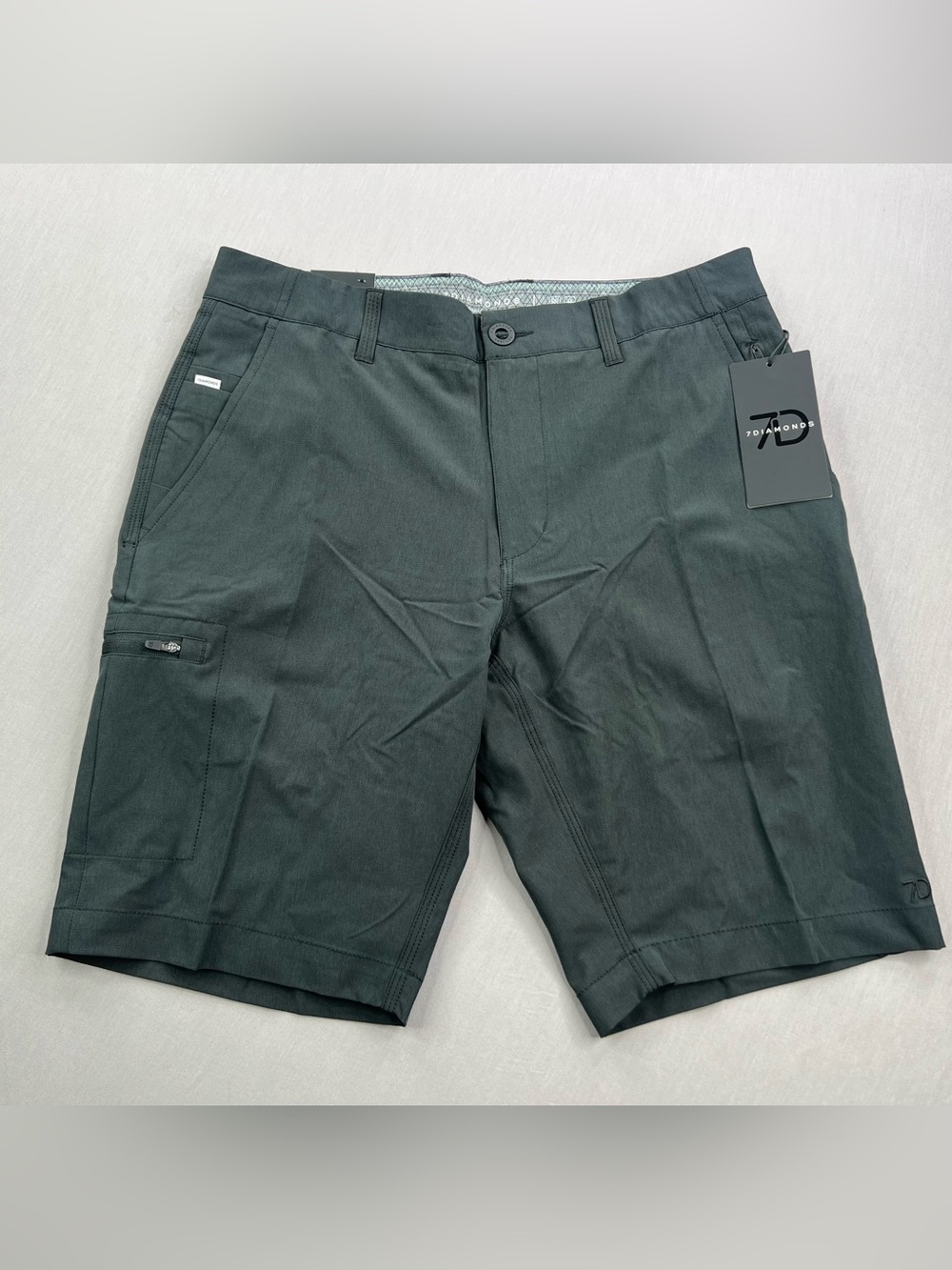 7 DIAMONDS SIERRA BLACK HIGH PERFORMANCE SHORTS
